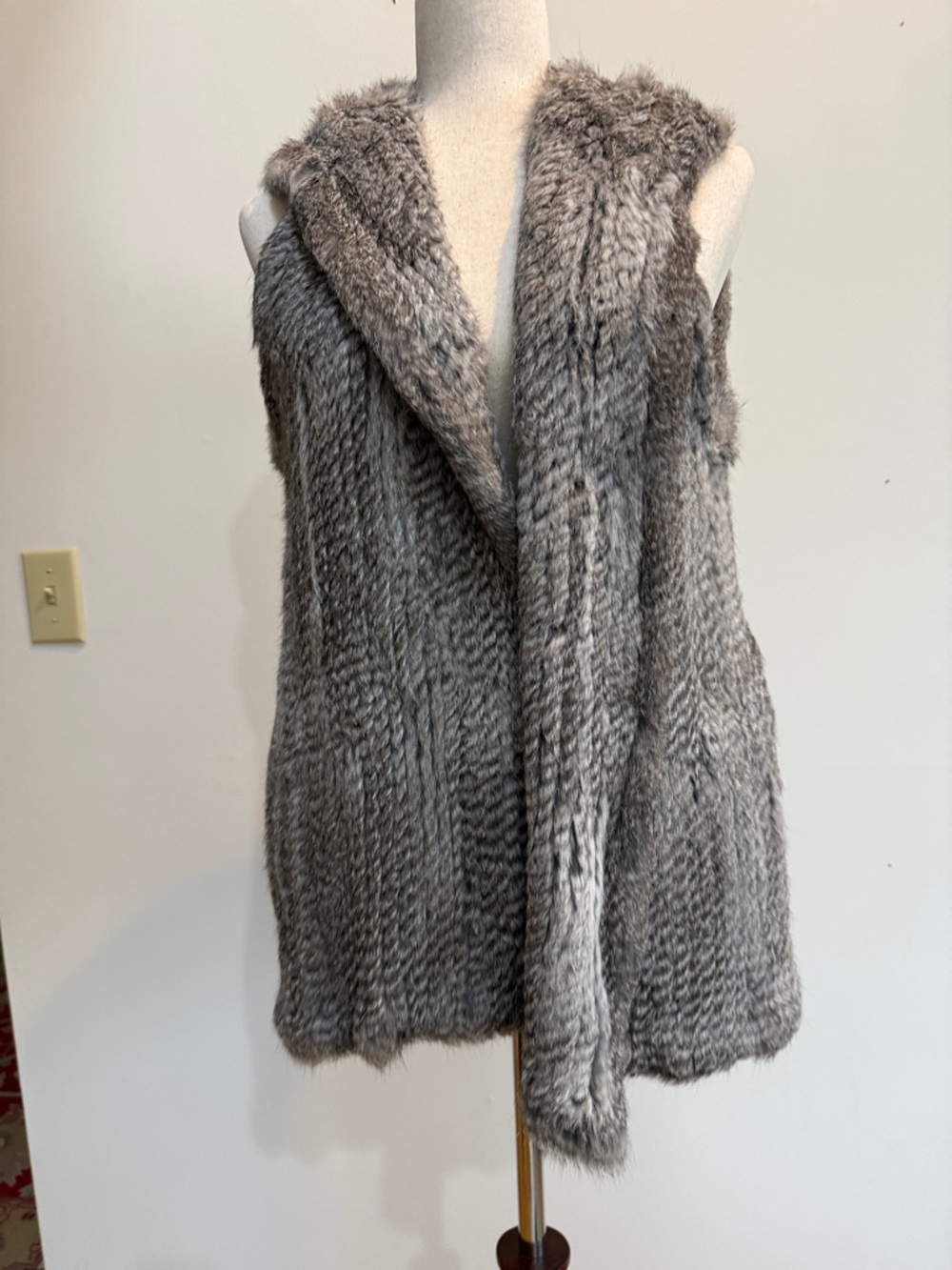 525 America Rabbit Fur Hooded Vest